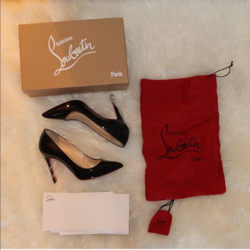 Black patent leather pigalle 100